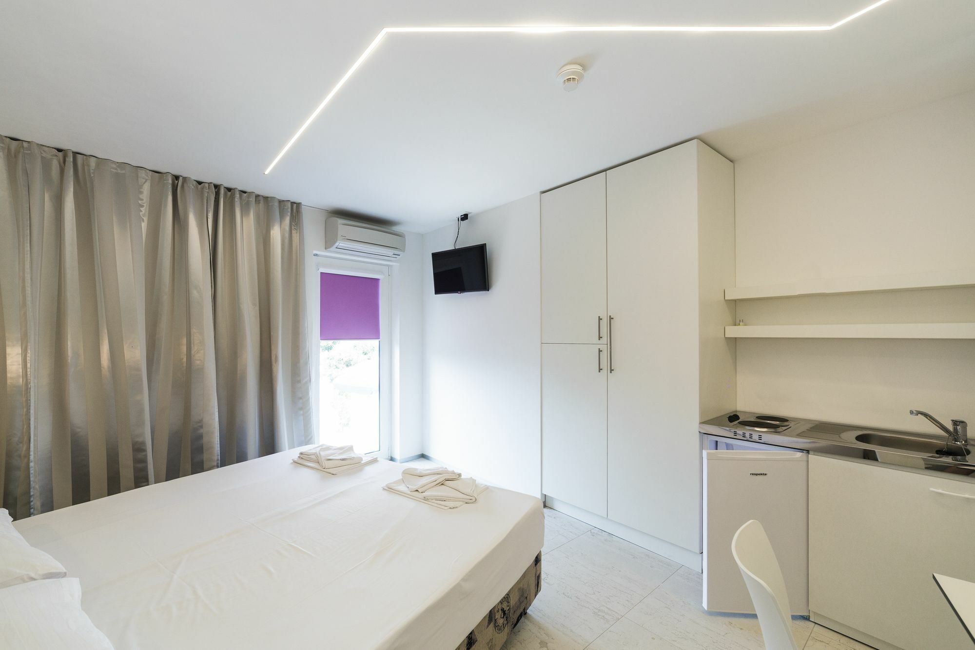 Hotel Pansion Sretno Pasko Sunce Novaglia Esterno foto